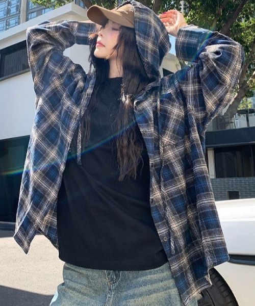 FreeZone(フリーゾーン)の「【新色展開】フーディー ヴィンテージライク チェックシャツ(シャツ/ブラウス・メンズ・ブルー/ブラウン・F)」の5枚目の写真