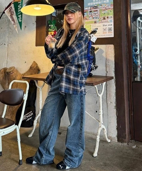 FreeZone(フリーゾーン)の「【新色展開】フーディー ヴィンテージライク チェックシャツ(シャツ/ブラウス・メンズ・ブルー/ブラウン・F)」の13枚目の写真