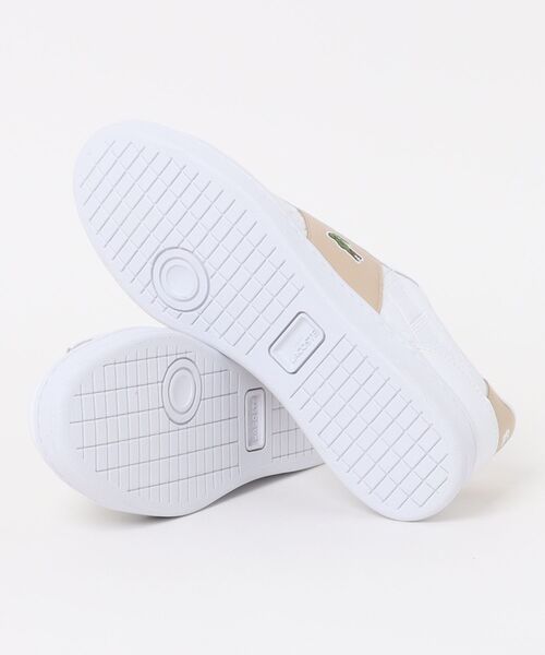LACOSTE(ラコステ)の「LACOSTE ラコステ CARNABY SET 1252 APAC SMA【本革】メンズレザースニーカー(カーナビーセット1252APACSMA)(スニーカー・メンズ・ベージュ系その他3/ホワイト系その他・25.5cm/26.0cm/26.5cm/27.0cm/28.0cm)」の4枚目の写真