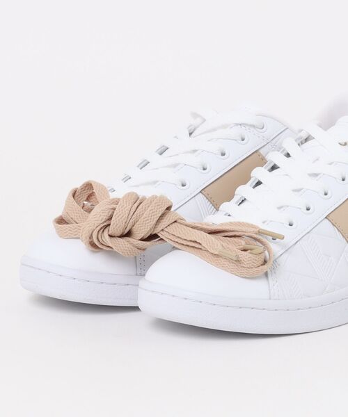 LACOSTE(ラコステ)の「LACOSTE ラコステ CARNABY SET 1252 APAC SMA【本革】メンズレザースニーカー(カーナビーセット1252APACSMA)(スニーカー・メンズ・ベージュ系その他3/ホワイト系その他・25.5cm/26.0cm/26.5cm/27.0cm/28.0cm)」の5枚目の写真