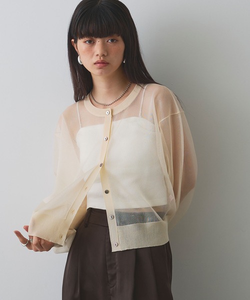 ELLEgirl（エルガール）の「シアーニットカーディガン（カーディガン/ボレロ・レディース・オレンジ/ピンク/アイボリー/ブルー・FREE）」の7枚目の写真