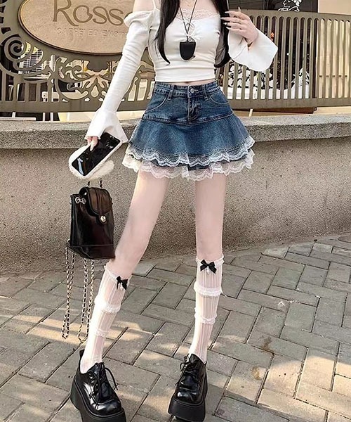 gossip!ロサンゼルス(ゴシップロサンゼルス)の「2 段ラッフルレースデニムミニスカート インナーショーツ付き レディース ハイウエスト Y2K 3 色(デニムスカート・レディース・ブラック/ブルー/ホワイト・M/S/L)」の16枚目の写真