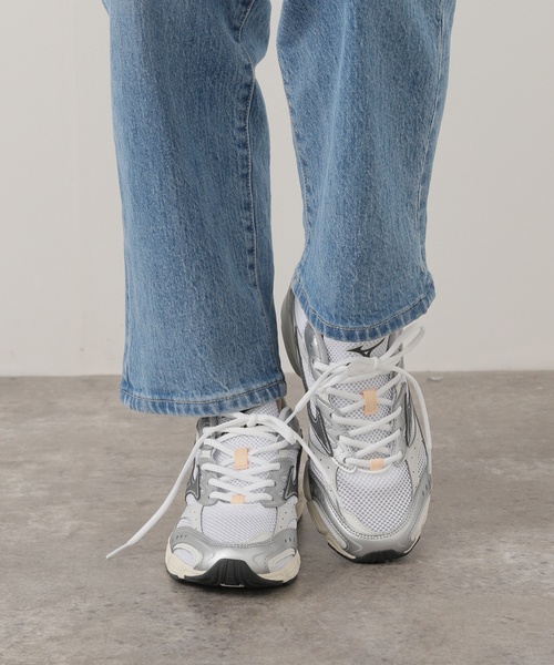 MIZUNO(ミズノ )の「MIZUNO/ミズノ MXR(その他シューズ・レディース・ホワイト・23cm/24cm/25cm/26cm)」の9枚目の写真