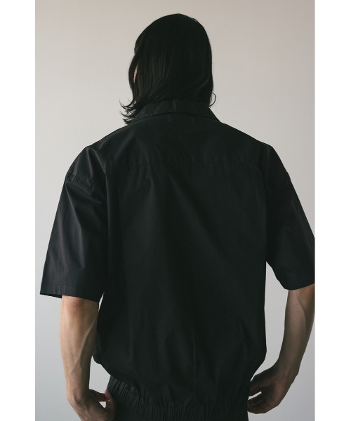 STYLEMIXER（スタイルミキサー）の「オープンカラーフォルムシャツ（シャツ/ブラウス・メンズ・ブラック/ベージュ/ブルー・MEDIUM/LARGE）」の9枚目の写真