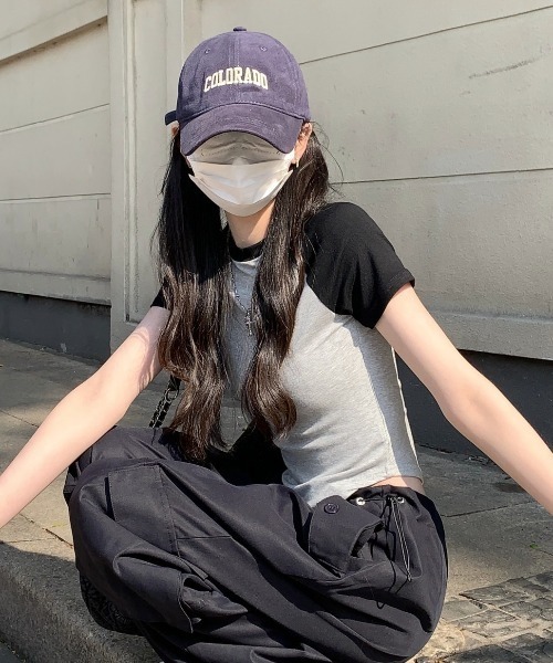 SHEPP(シープ)の「配色ラグランスリーブ ラウンドショートTシャツ / クロップド(Tシャツ/カットソー・レディース・グレー/ホワイト・F)」の13枚目の写真