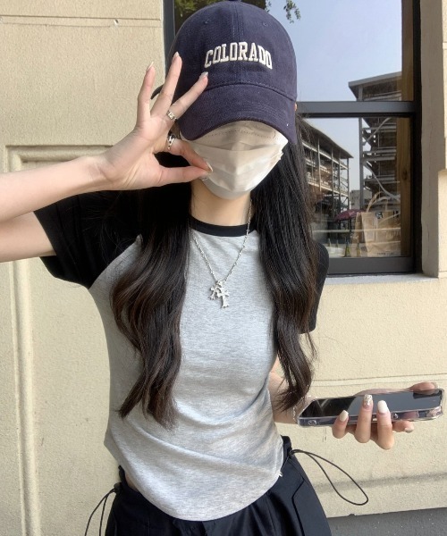 SHEPP(シープ)の「配色ラグランスリーブ ラウンドショートTシャツ / クロップド(Tシャツ/カットソー・レディース・グレー/ホワイト・F)」の14枚目の写真