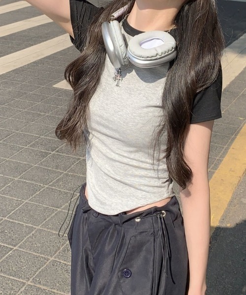 SHEPP(シープ)の「配色ラグランスリーブ ラウンドショートTシャツ / クロップド(Tシャツ/カットソー・レディース・グレー/ホワイト・F)」の16枚目の写真