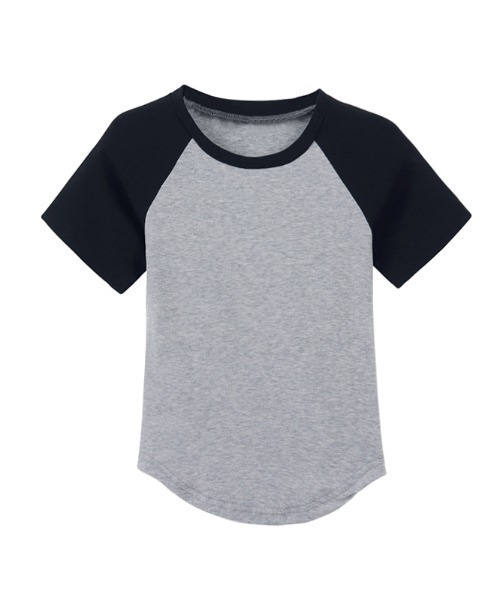 SHEPP(シープ)の「配色ラグランスリーブ ラウンドショートTシャツ / クロップド(Tシャツ/カットソー・レディース・グレー/ホワイト・F)」の18枚目の写真