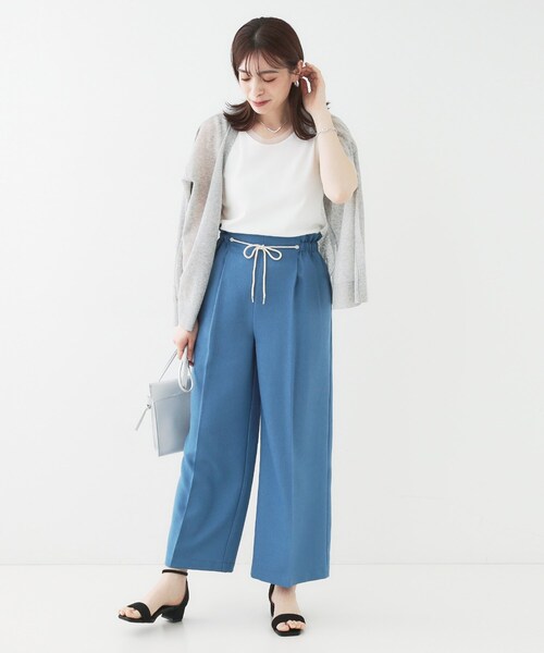 SHOO・LA・RUE(シューラルー)の「【洗える/S-LL】シアーネックがこなれ見え リブタンクトップ(Tシャツ/カットソー・レディース・ホワイト/ブラック/ダークグレー/ライトグリーン・01/02/03/04)」の7枚目の写真