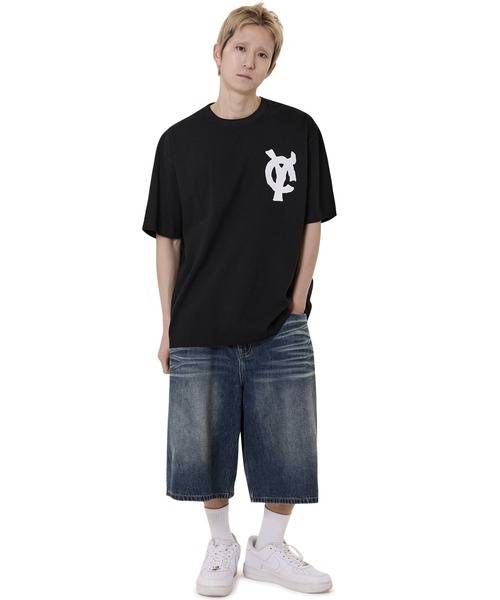 OY（オーワイ）の「『OY/オーワイ』PRINTED PATCH TEE/プリンテッドパッチ半袖Tシャツ（Tシャツ/カットソー・レディース・ブラック/ホワイト・M/XL/LARGE）」の7枚目の写真