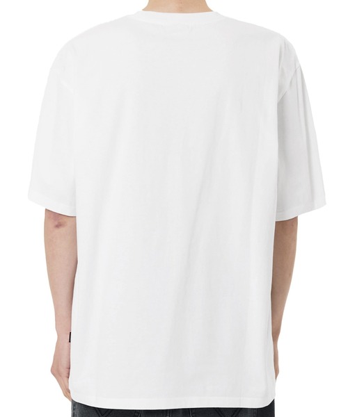 OY（オーワイ）の「『OY/オーワイ』PRINTED PATCH TEE/プリンテッドパッチ半袖Tシャツ（Tシャツ/カットソー・レディース・ブラック/ホワイト・M/XL/LARGE）」の12枚目の写真