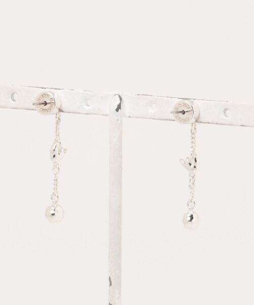 CHARLES & KEITH(チャールズ & キース)の「Orinda オランダ クリスタルドロップピアス(ピアス(両耳用)・レディース・ゴールド/シルバー・FREE)」の5枚目の写真