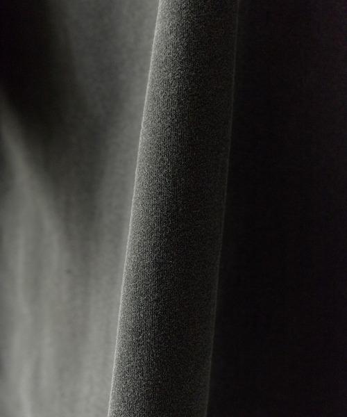 SUPPLIER(サプライヤー)の「SUPPLIER/サプライヤー Vintage Wash Melt Cross Rhinestone Tee Tシャツ(Tシャツ/カットソー・メンズ・ブラック/ベージュ・M/L/XL)」の3枚目の写真