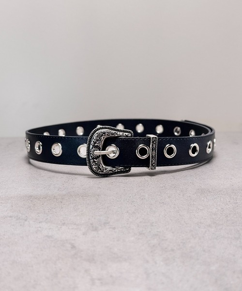 CALIFORNIA OUTFITTERS（カリフォルニア アウトフィッターズ）の「5A23 シルバーバックル スタッズ フラワー ウエスタンベルト 黒（ベルト・メンズ・ブラック・ONESIZE）」の2枚目の写真