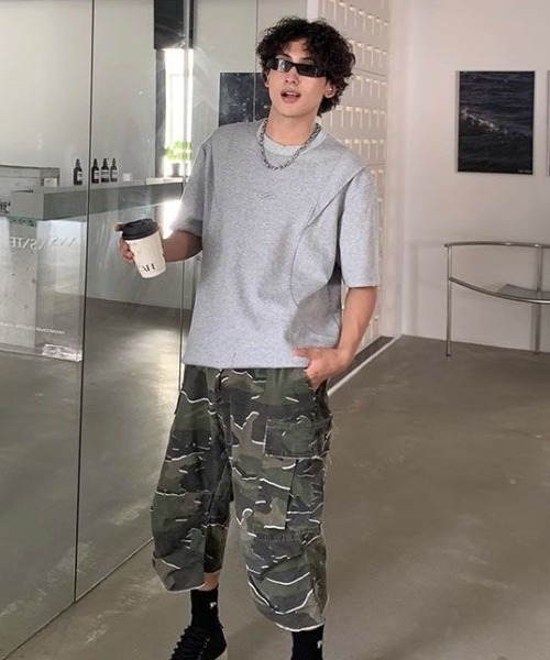 FreeZone（フリーゾーン）の「シンプルデザインユニセックスTシャツ（Tシャツ/カットソー・メンズ・グレー/ブラック・F）」の18枚目の写真