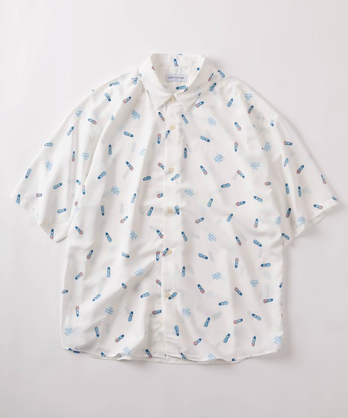 make a ray!（メイク ア レイ！）の「【70】接触冷感 総柄プリント 半袖シャツ/ユニセックス/イヌ/ネコ/シャーク/ペンギン/ラムネ/アイスキャンディー（シャツ/ブラウス・メンズ・ブラック系その他2/ブラック系その他3/ブラック系その他/ホワイト系その他2/ホワイト系その他3/ホワイト系その他4/ブルー系その他/ホワイト系その他/ミント/グリーン/ブルー/サックスブルー/ブラック/ネイビー/ホワイト/ベージュ・M/L）」の5枚目の写真