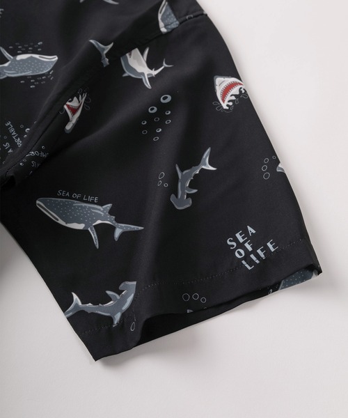 make a ray!（メイク ア レイ！）の「【70】接触冷感 総柄プリント 半袖シャツ/ユニセックス/イヌ/ネコ/シャーク/ペンギン/ラムネ/アイスキャンディー（シャツ/ブラウス・メンズ・ブラック系その他2/ブラック系その他3/ブラック系その他/ホワイト系その他2/ホワイト系その他3/ホワイト系その他4/ブルー系その他/ホワイト系その他/ミント/グリーン/ブルー/サックスブルー/ブラック/ネイビー/ホワイト/ベージュ・M/L）」の19枚目の写真