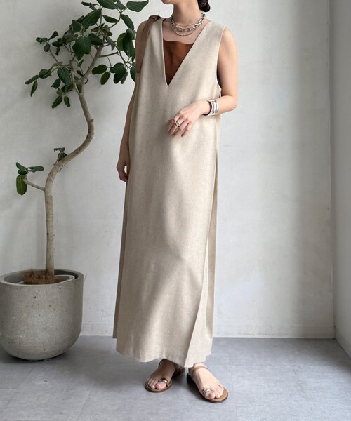 DouDou（ドゥドゥ）の「【WEB限定】リネン混深Vジャンスカ（ワンピース・レディース・ベージュ/ブラック・FREE）」の13枚目の写真