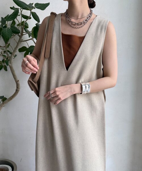 DouDou（ドゥドゥ）の「【WEB限定】リネン混深Vジャンスカ（ワンピース・レディース・ベージュ/ブラック・FREE）」の18枚目の写真