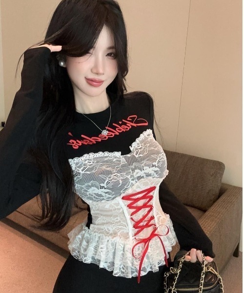 マルモMEER. コルセットデザイントップス　ホワイト セール】レースコルセット風レイヤードトップス（Tシャツ
