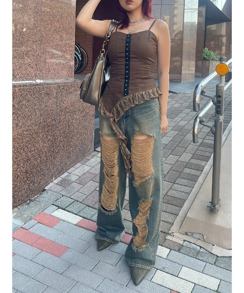 EVRIS(エヴリス)の「レースフリルキャミソール(キャミソール・レディース・ホワイト/ブラウン/ブラック・FREE)」の14枚目の写真