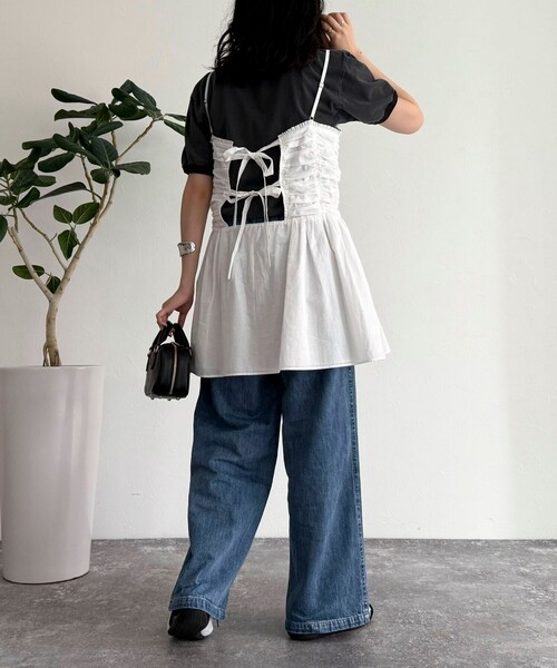 fredy emue(フレディエミュ)の「ギャザーキャミソールビスチェ(キャミソール・レディース・ブラック/オフホワイト・38)」の15枚目の写真