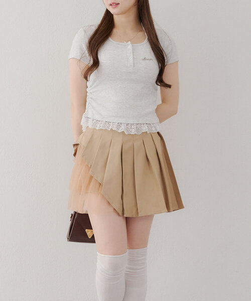 APPORTE PAR LES MARCHES(アポルテパーレマルシェ)の「【MARCHES】チュール使いプリーツミニスカート(スカート・レディース・チャコールグレー/ブラック/ベージュ・FREE)」の6枚目の写真