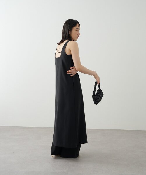 Omekashi（オメカシ）の「スクエアノースリワンピース（ワンピース・レディース・キャメル/ブラック・38/36）」の7枚目の写真