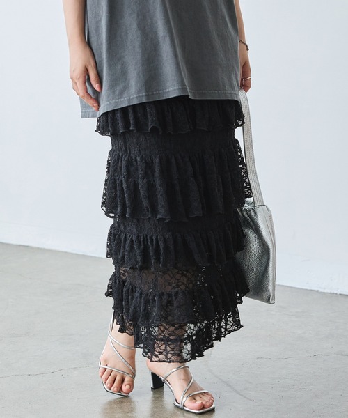 LAVEANGE（ラビアンジェ）の「フリルナロースカート（スカート・レディース・ブラック/オフホワイト・LL/3L/4L/5L/M）」の3枚目の写真
