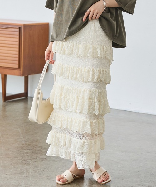 LAVEANGE（ラビアンジェ）の「フリルナロースカート（スカート・レディース・ブラック/オフホワイト・LL/3L/4L/5L/M）」の14枚目の写真