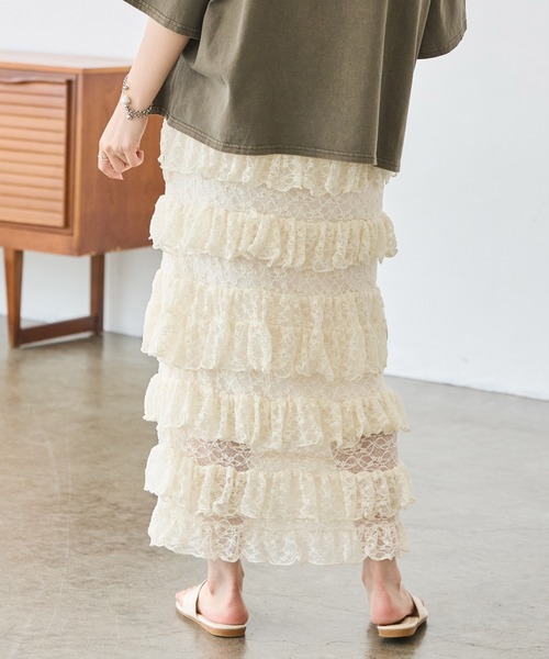 LAVEANGE（ラビアンジェ）の「フリルナロースカート（スカート・レディース・ブラック/オフホワイト・LL/3L/4L/5L/M）」の17枚目の写真