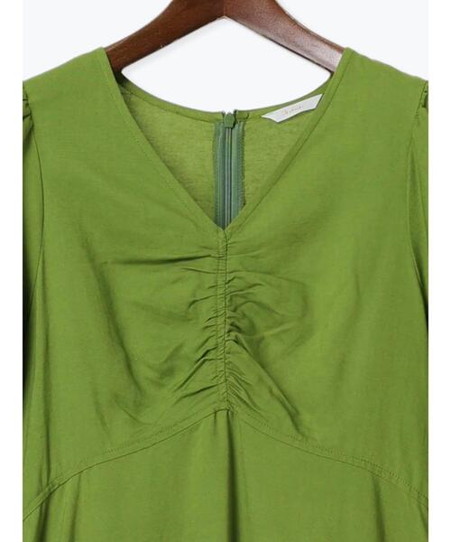 Te chichi(テチチ)の「【松井愛莉着用】バルーンスリーブVネックワンピース(ワンピース・レディース・オフホワイト/ブラック/グリーン・F)」の17枚目の写真