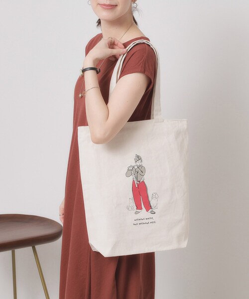 ITS'DEMO(イッツデモ)の「【A4対応】グラフィックトート(トートバッグ・レディース・アイボリー系4/アイボリー系3/ブラック/アイボリー/アイボリー系7/アイボリー系/アイボリー系6/アイボリー系5・00)」の8枚目の写真