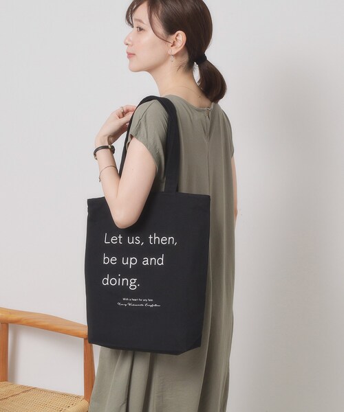 ITS'DEMO(イッツデモ)の「【A4対応】グラフィックトート(トートバッグ・レディース・アイボリー系4/アイボリー系3/ブラック/アイボリー/アイボリー系7/アイボリー系/アイボリー系6/アイボリー系5・00)」の15枚目の写真