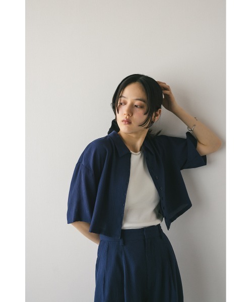 STYLEMIXER（スタイルミキサー）の「バックオープンワッシャーシャツ（シャツ/ブラウス・レディース・カーキ/ネイビー/ベージュ・FREE）」の22枚目の写真