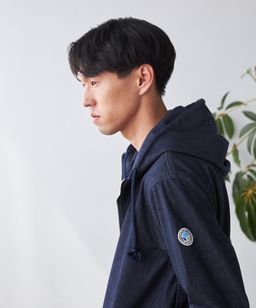 YANUK（ヤヌーク）の「DENIT フーディー（パーカー・メンズ・インディゴブルー・M/S）」の2枚目の写真