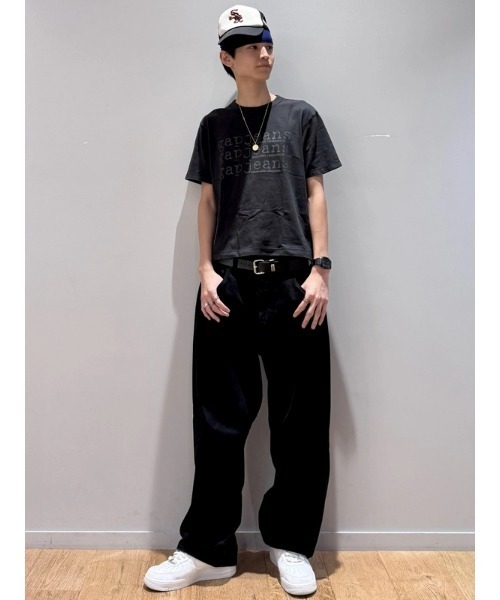 GAP(ギャップ)の「ヘビーウェイト デニム GAPロゴ クロップドTシャツ(Tシャツ/カットソー・メンズ・ブルー/ブラック/カーキ・XS/S/M/L/XL)」の13枚目の写真