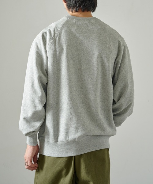 MAISON CLUB（メゾンクラブ）の「【MAISON CLUB】Embroidery Logo Sweater ~LESS IS MORE~ / ラグランスリーブロゴ刺繍スウェット KKP（スウェット・メンズ・ブラック/ネイビー/グレー・L/M）」の9枚目の写真