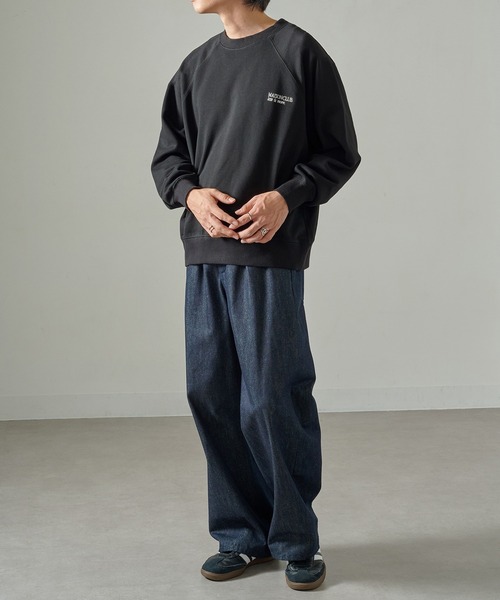 MAISON CLUB（メゾンクラブ）の「【MAISON CLUB】Embroidery Logo Sweater ~LESS IS MORE~ / ラグランスリーブロゴ刺繍スウェット KKP（スウェット・メンズ・ブラック/ネイビー/グレー・L/M）」の4枚目の写真