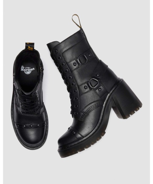 Dr. Martens(ドクターマーチン)の「Dr. Martens/ドクターマーチン CHESNEY HARNESS アンクル ブーツ 42613001(ブーツ・レディース・ブラック・UK6/UK5/UK4/UK3)」の2枚目の写真