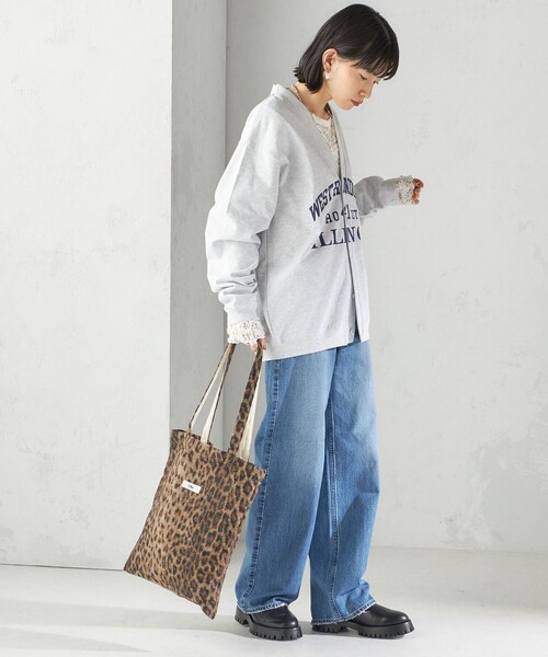 upperhights（アッパーハイツ）の「upper hights:THE NIECE MIDRISE（デニムパンツ・レディース・ブラウン/ブルー・SMALL/MEDIUM）」の17枚目の写真