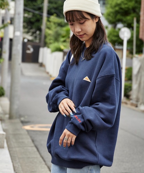 KELTY(ケルティ)の「KELTY/ケルティ ミニロゴクルーネックスウェット(スウェット・メンズ・ブラック/ホワイト/ネイビー/ヘザーグレー・XL/L/M)」の4枚目の写真