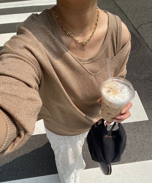 DouDou(ドゥドゥ)の「【新色追加/インフルエンサーSAKURA企画】ラメスウェットタンクセット(Tシャツ/カットソー・レディース・チャコールグレー/キャメル/ライトグレー・FREE)」の1枚目の写真