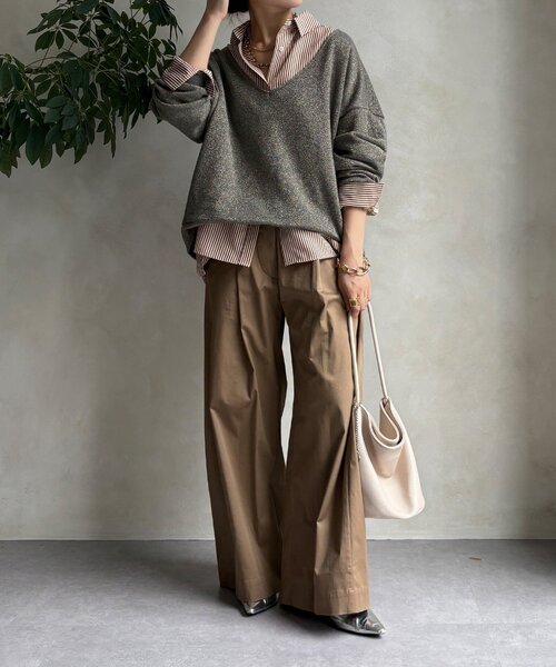 DouDou(ドゥドゥ)の「【新色追加/インフルエンサーSAKURA企画】ラメスウェットタンクセット(Tシャツ/カットソー・レディース・チャコールグレー/キャメル/ライトグレー・FREE)」の5枚目の写真