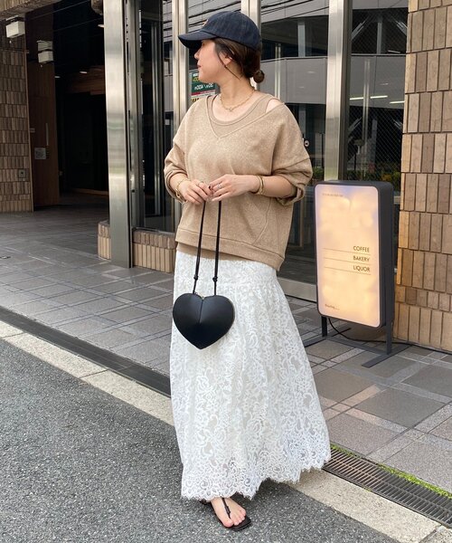 DouDou(ドゥドゥ)の「【新色追加/インフルエンサーSAKURA企画】ラメスウェットタンクセット(Tシャツ/カットソー・レディース・チャコールグレー/キャメル/ライトグレー・FREE)」の9枚目の写真