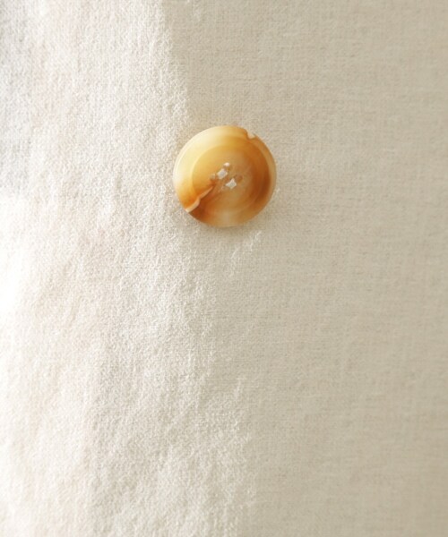 THE SHOP TK (ザ ショップ ティーケー )の「半袖シアージャケット【洗える】(テーラードジャケット・レディース・ダークブラウン/ベージュ/アイボリー・99)」の7枚目の写真