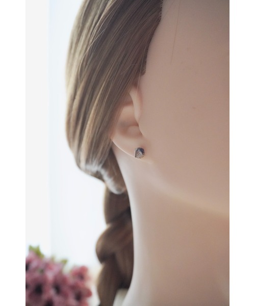 tone(トーン)の「【ime】スターチス小粒ピアス(MA)(ピアス(両耳用)・レディース・ブルー/ホワイト/ピンク系・FREE)」の6枚目の写真