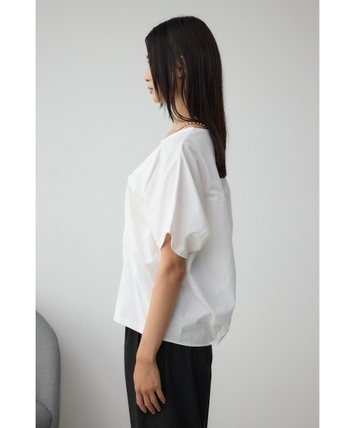 AZUL by moussy(アズールバイマウジー)の「ドルマンタックトップス(Tシャツ/カットソー・レディース・ライトグレー/オフホワイト/チャコールグレー・FREE)」の8枚目の写真