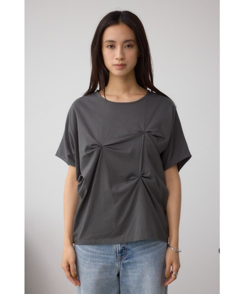 AZUL by moussy(アズールバイマウジー)の「ドルマンタックトップス(Tシャツ/カットソー・レディース・ライトグレー/オフホワイト/チャコールグレー・FREE)」の17枚目の写真