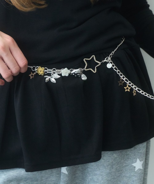 Birthday room（バースデイルーム）の「モチーフチェーンベルト/motif chain belt（ベルト・レディース・シルバー・FREE）」の2枚目の写真